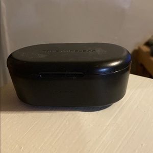 blue tooth headphones